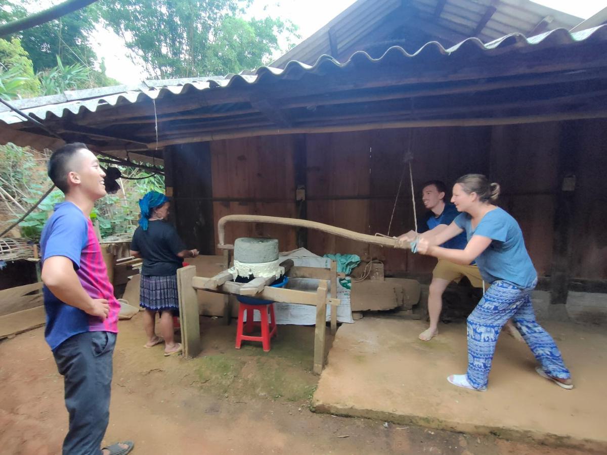 Indigenous Homestay- Trek- Food- Bus Mu Cang Chai Екстер'єр фото