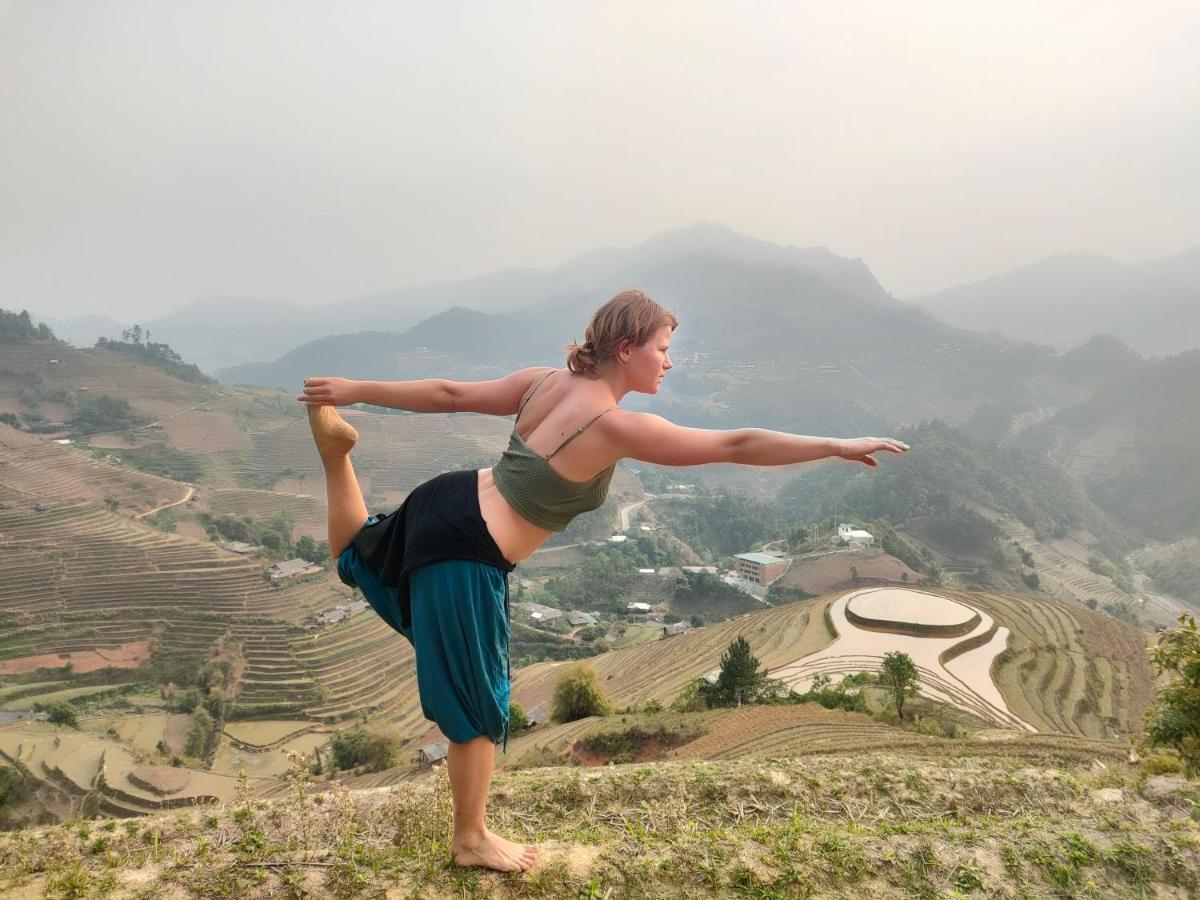 Indigenous Homestay- Trek- Food- Bus Mu Cang Chai Екстер'єр фото