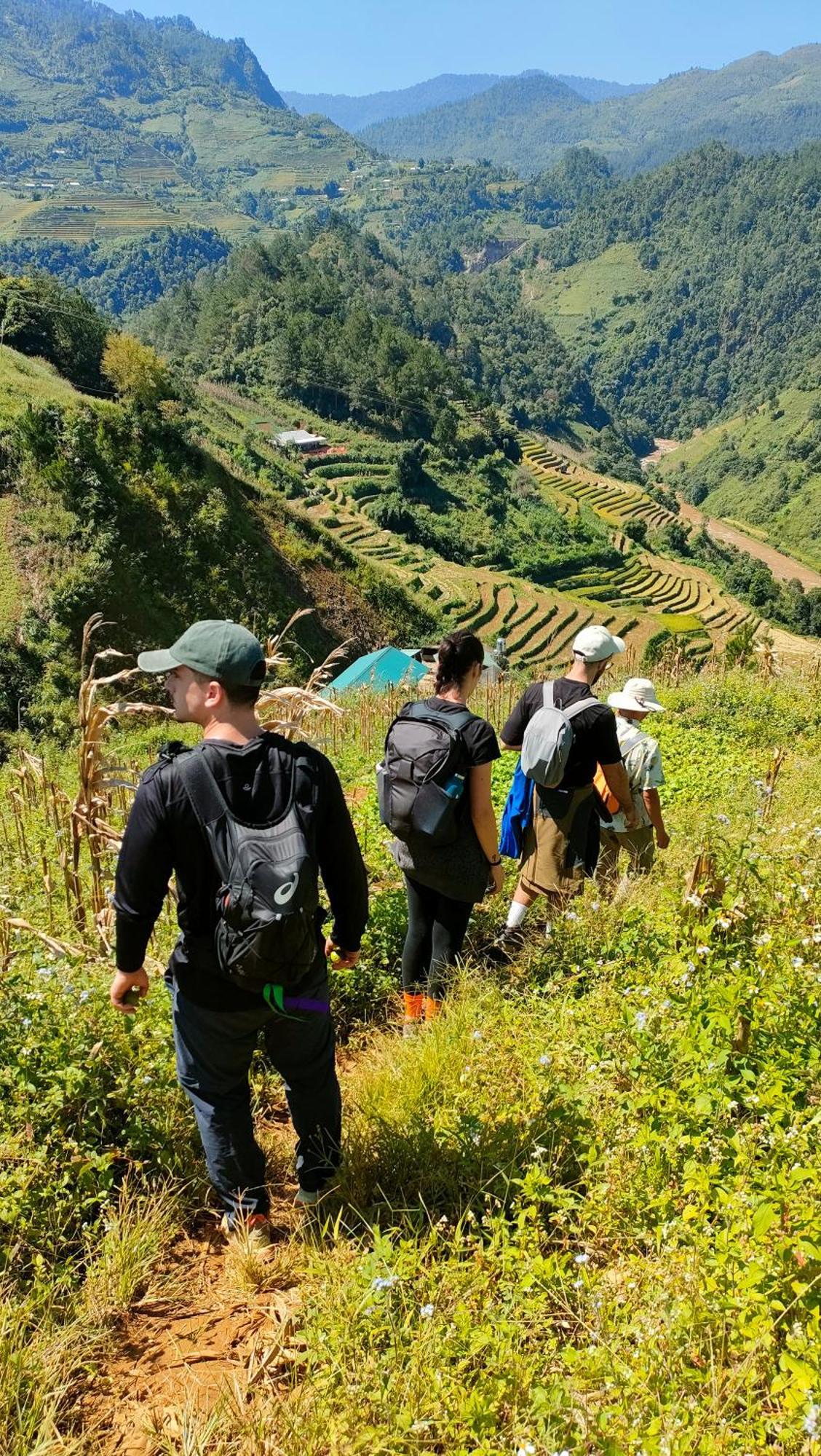 Indigenous Homestay- Trek- Food- Bus Mu Cang Chai Екстер'єр фото